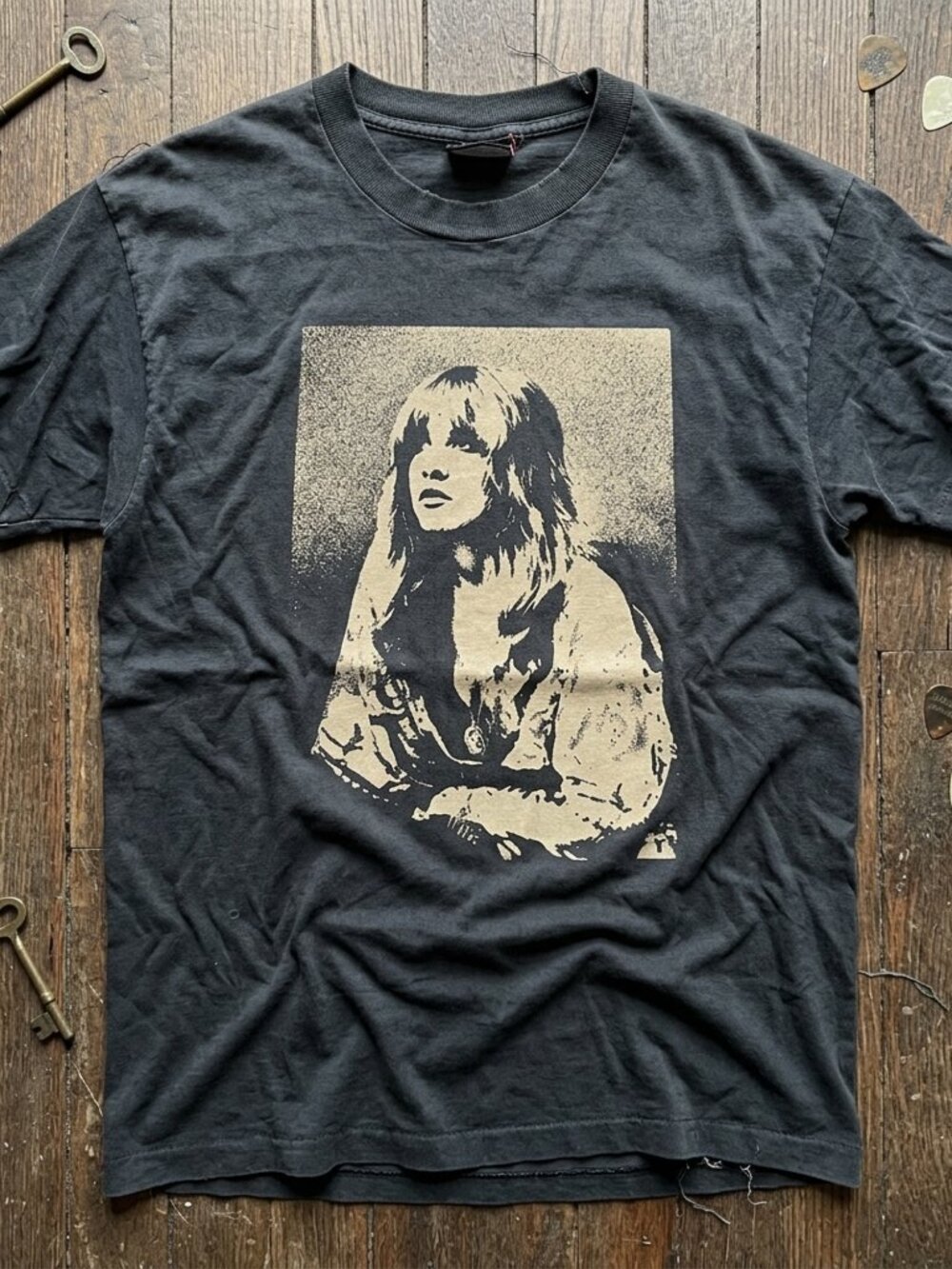 Vintage Stevie Nicks Portrait Graphic Tee Retro Rock Band Shirt Black